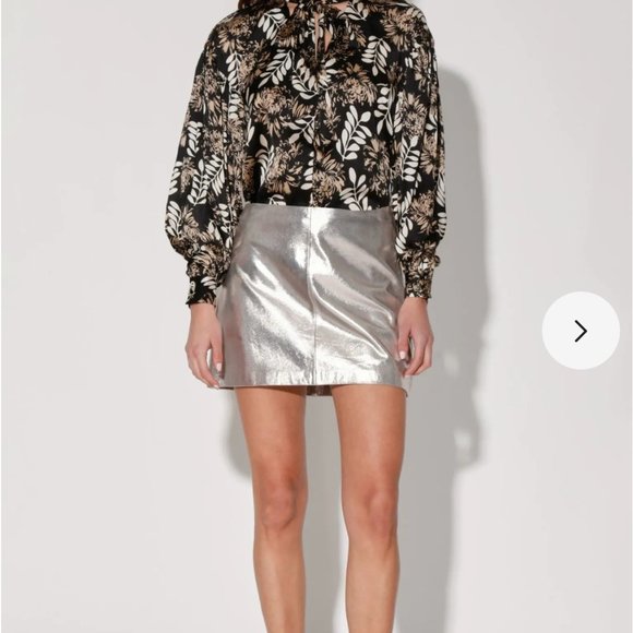 Walter Baker Dresses & Skirts - Walter Baker Luxury Haley Silver Metallic A-line Lambskin Leather Mini Skirt